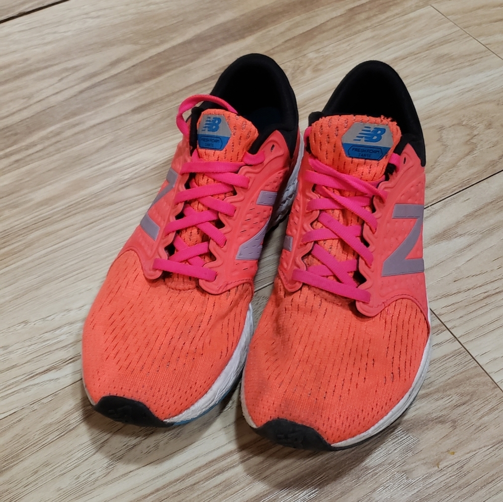 New Balance Zante Women 7.5 Neon Pink Running Shoes,outdoors,trails,hiking,sport - Picture 2 of 3